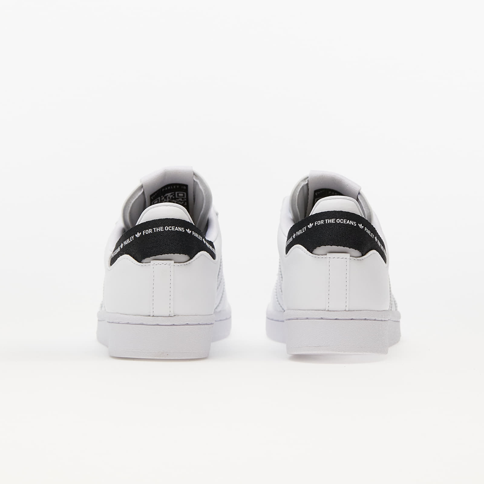 Pánské tenisky a boty adidas x Parley Superstar Ftw White/ Ftw White/ Core Black