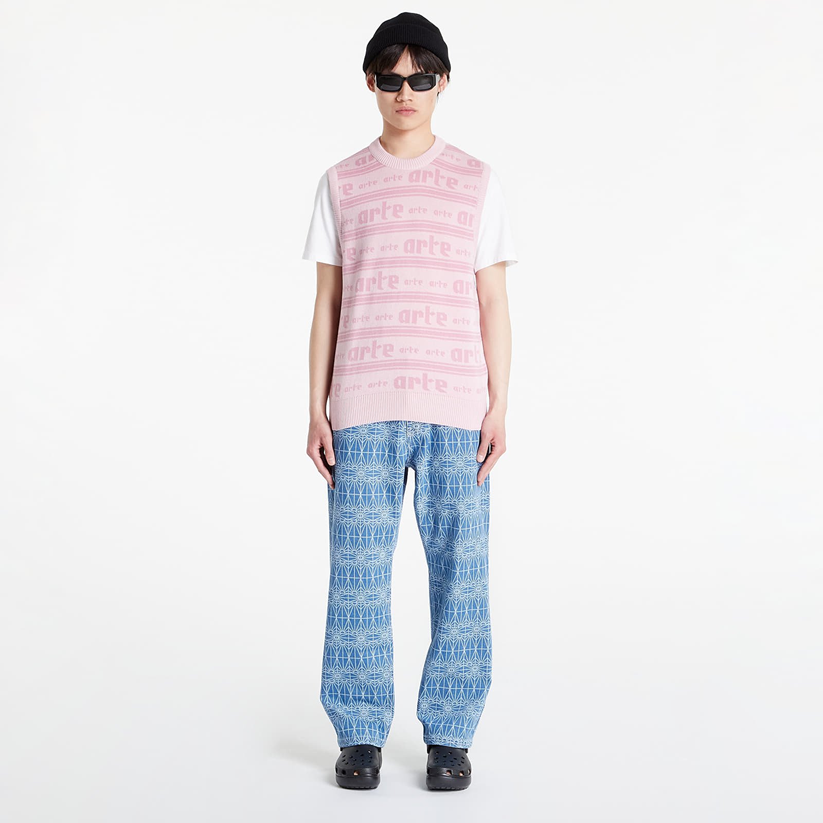 Vests Arte Antwerp Karl Allover Knit Pink