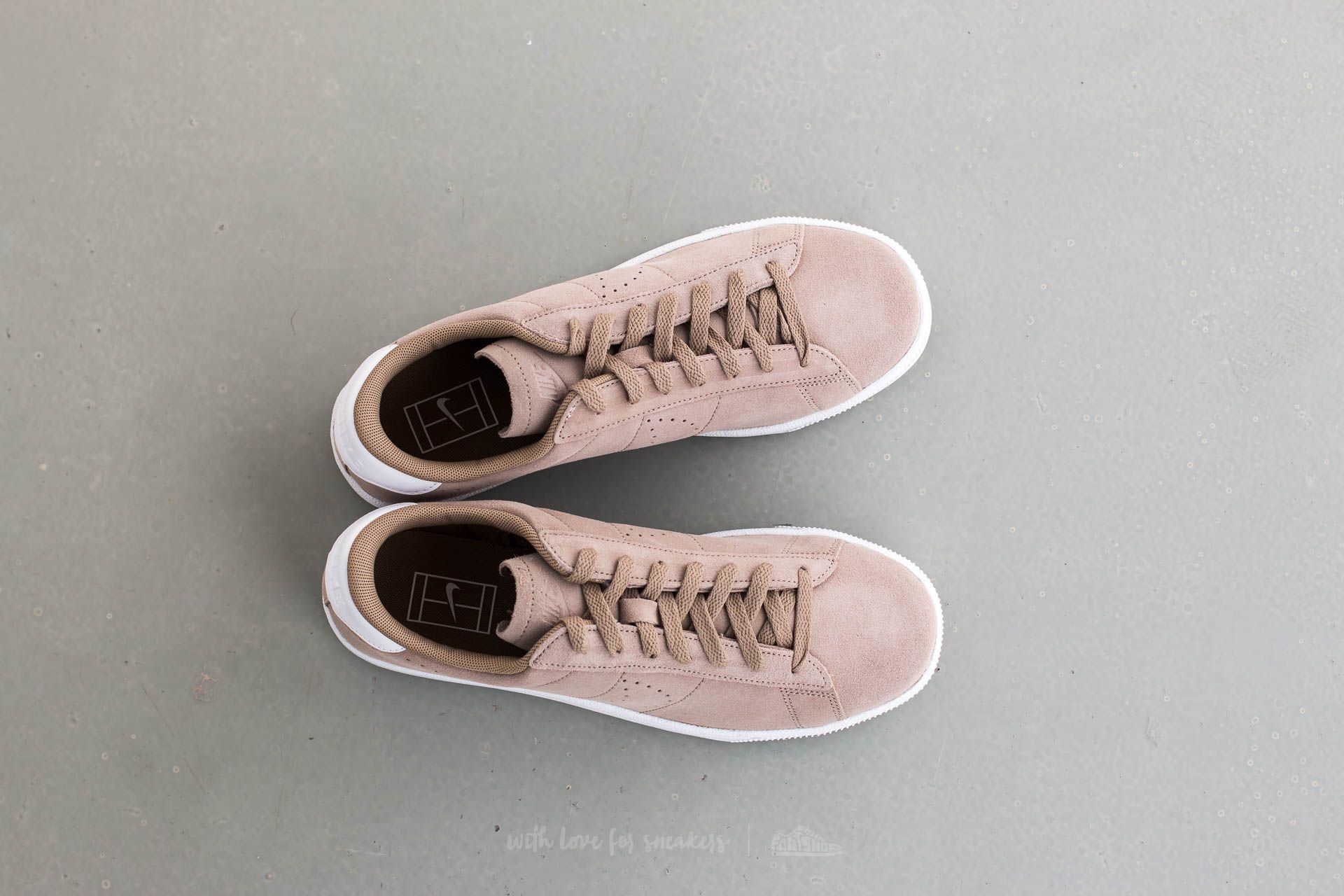 Buty męskie Nike Tennis Classic CS Suede Khaki/ Khaki-White