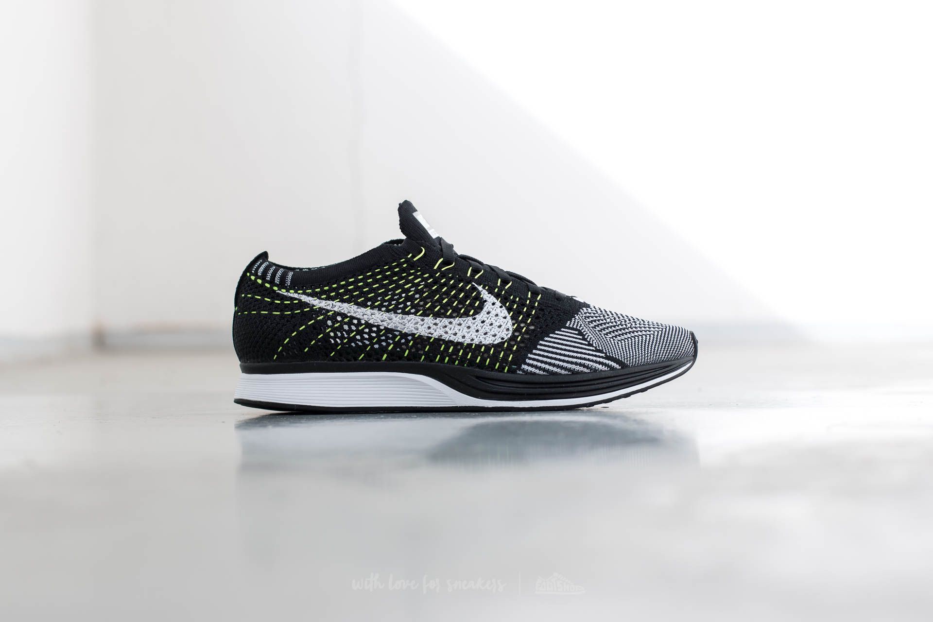 Sko til mænd Nike Flyknit Racer Black/ White-White