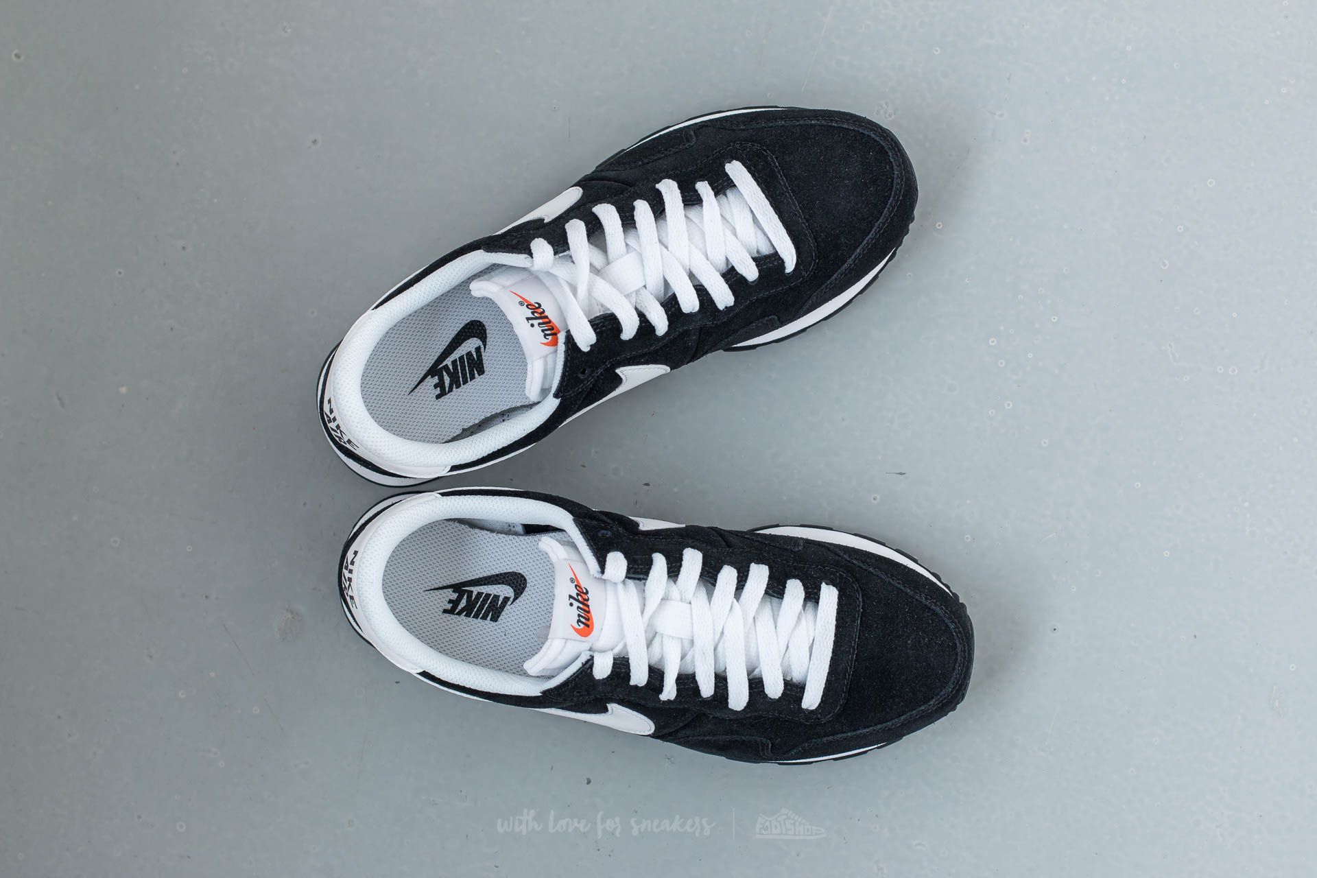 Men's shoes Nike Air Pegasus 83 Leather Black/ Summit White-Sail