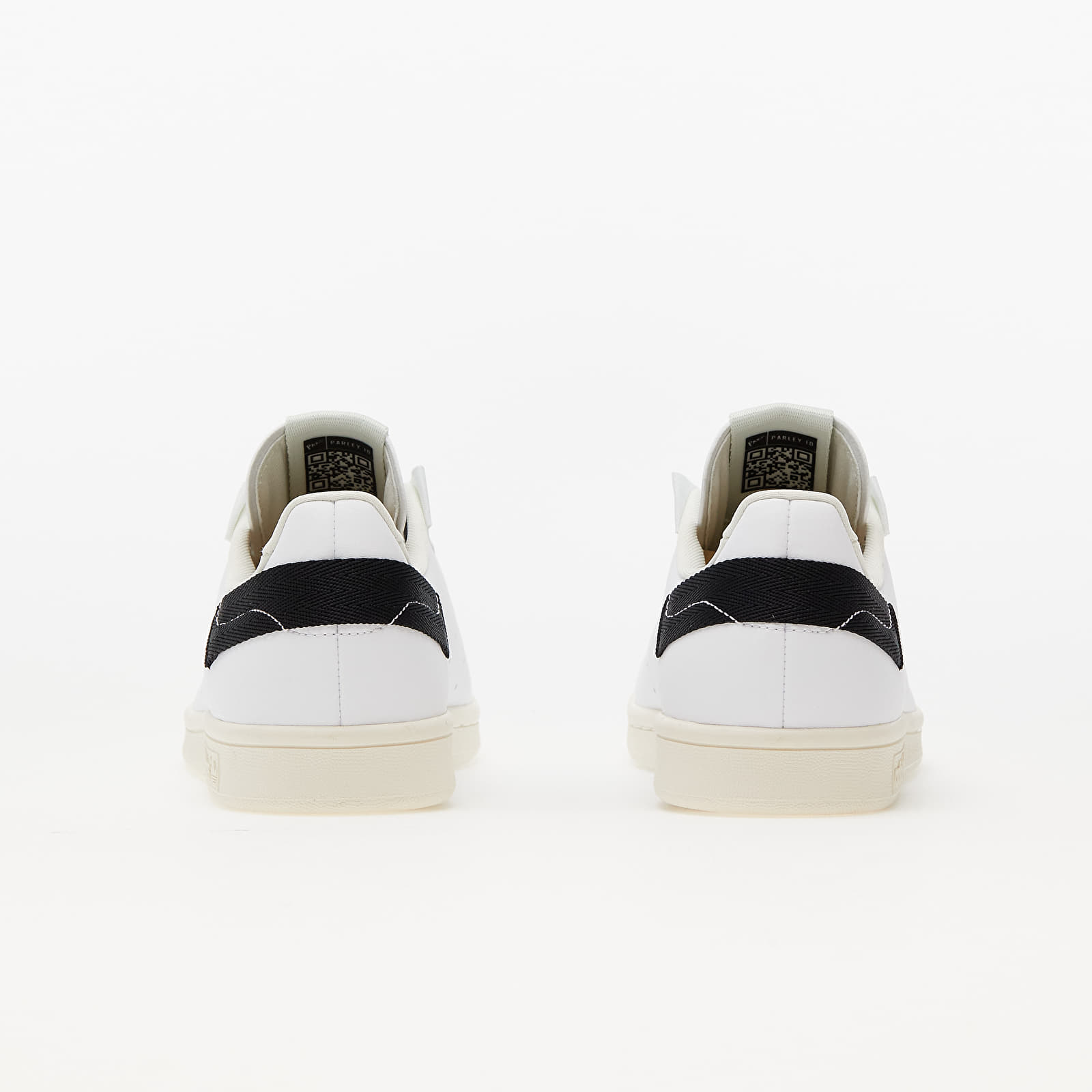 Pánské tenisky a boty adidas x Parley Stan Smith White Tint/ Ftw White/ Off White