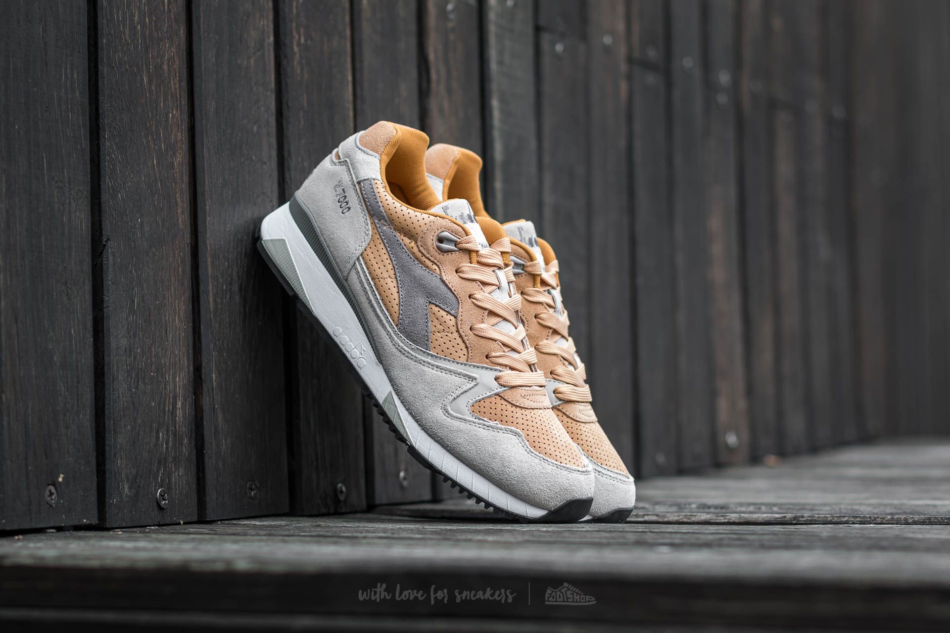 Diadora v7000 premium shop