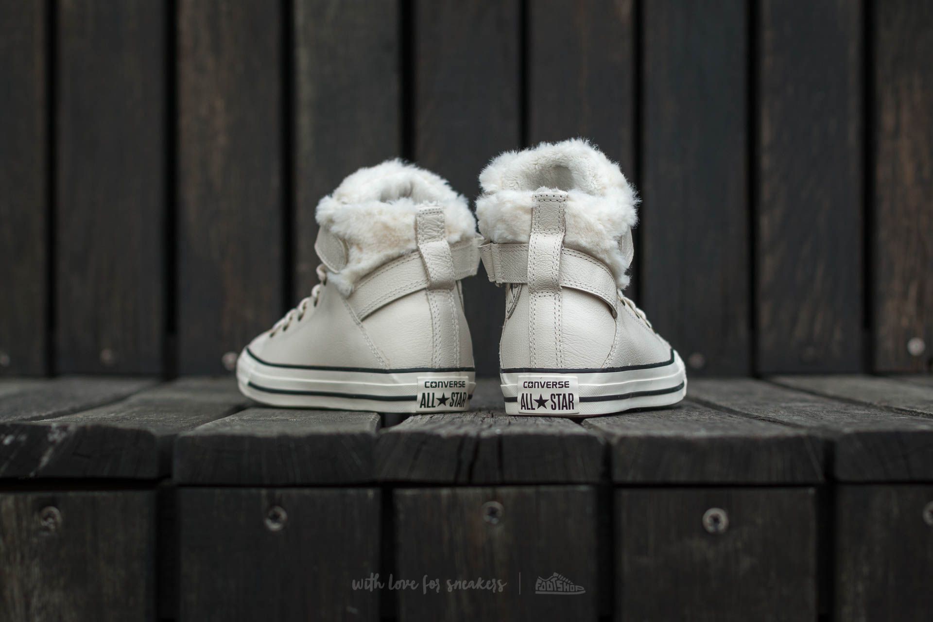 Women s shoes Converse Chuck Taylor AS Brea Leather Parchment Black Footshop