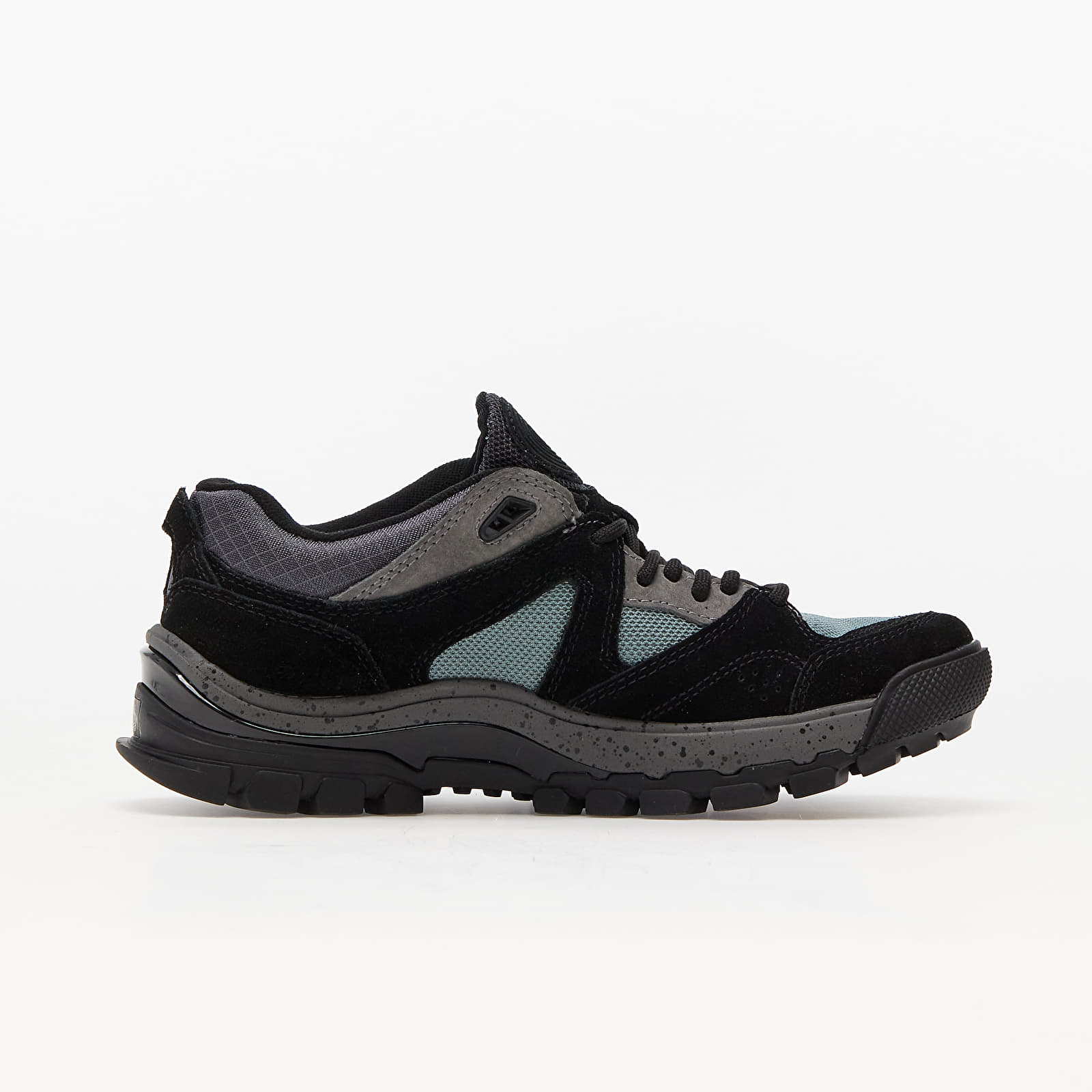 Women's shoes Vans AMZN Trailhead Black/ Green Milieu