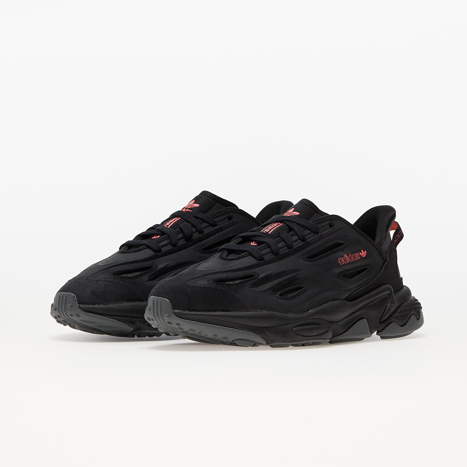 Men's shoes adidas Ozweego Celox Core Black/ Turbo/ Grey Six