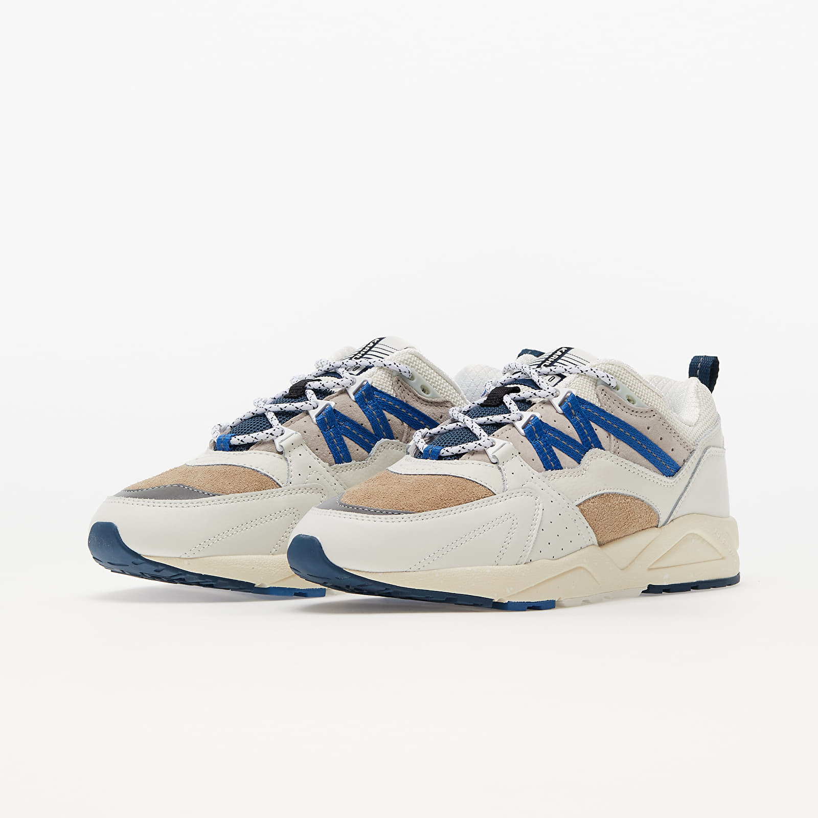 Vyriška avalynė Karhu Fusion 2.0 "Fear Bear Pack" Bright White/ Vallarta Blue