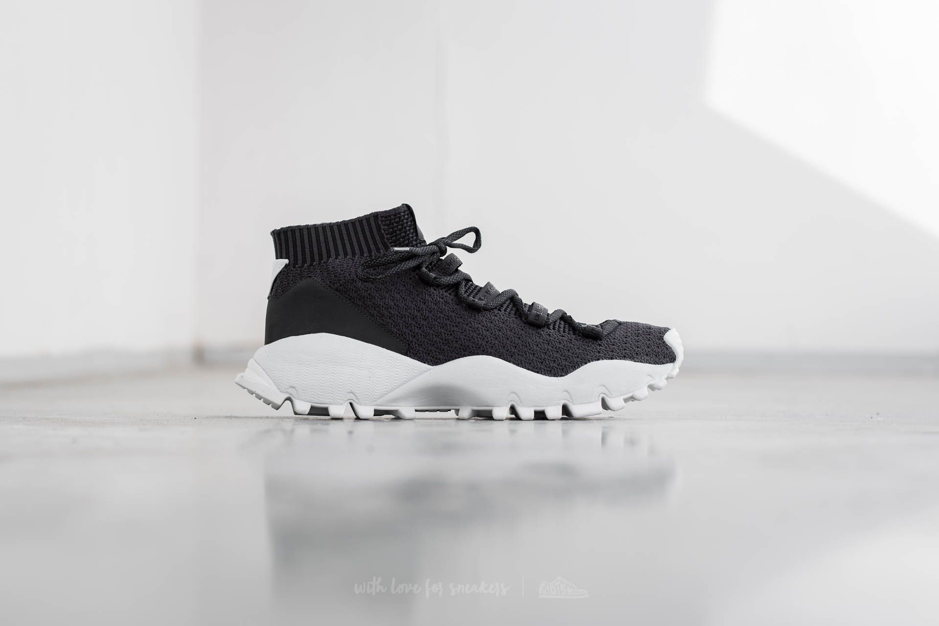 Men's shoes adidas x White Mountaineering Seeulater Utility Black/ Dgh Solid Grey/ Core