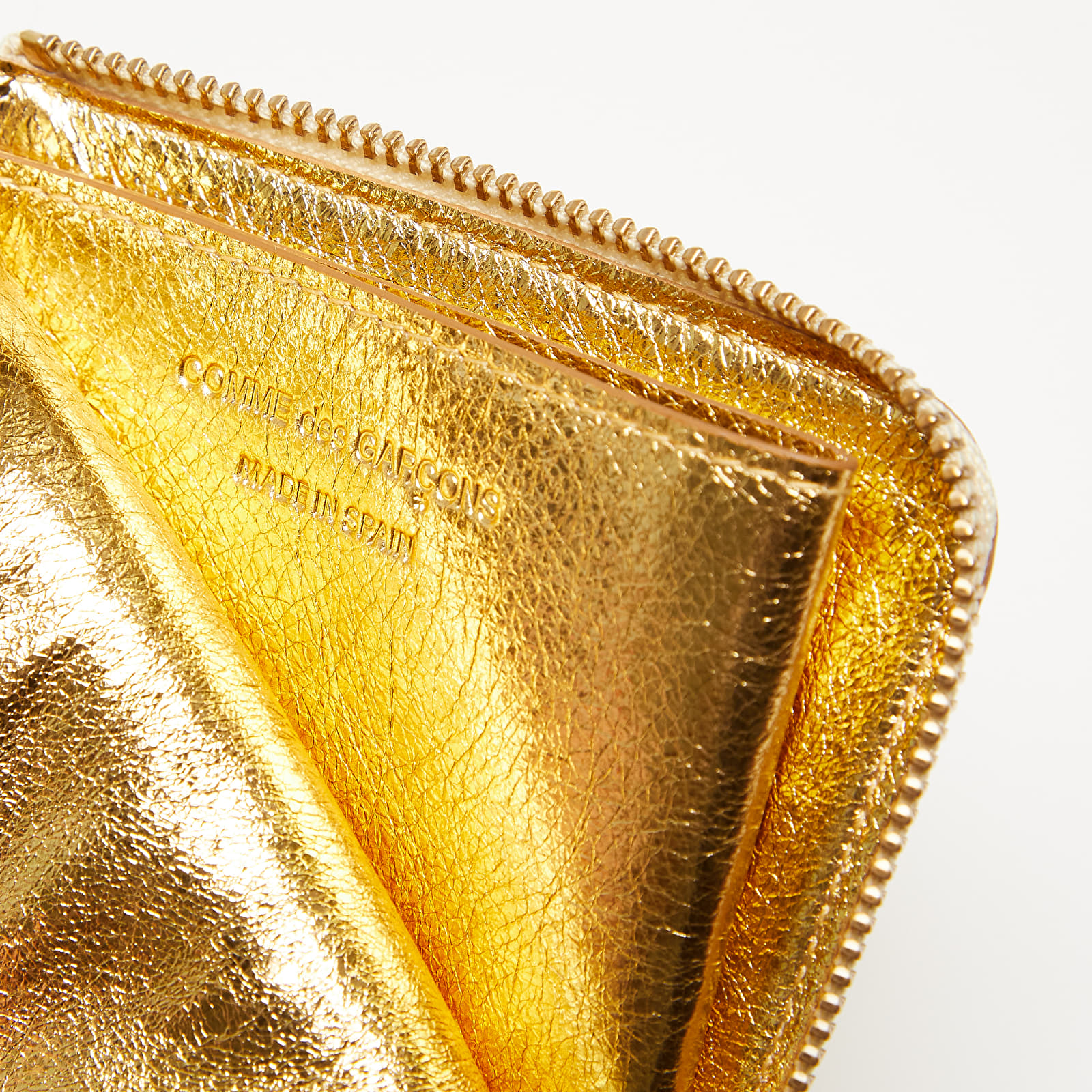 Gold wallet outlet