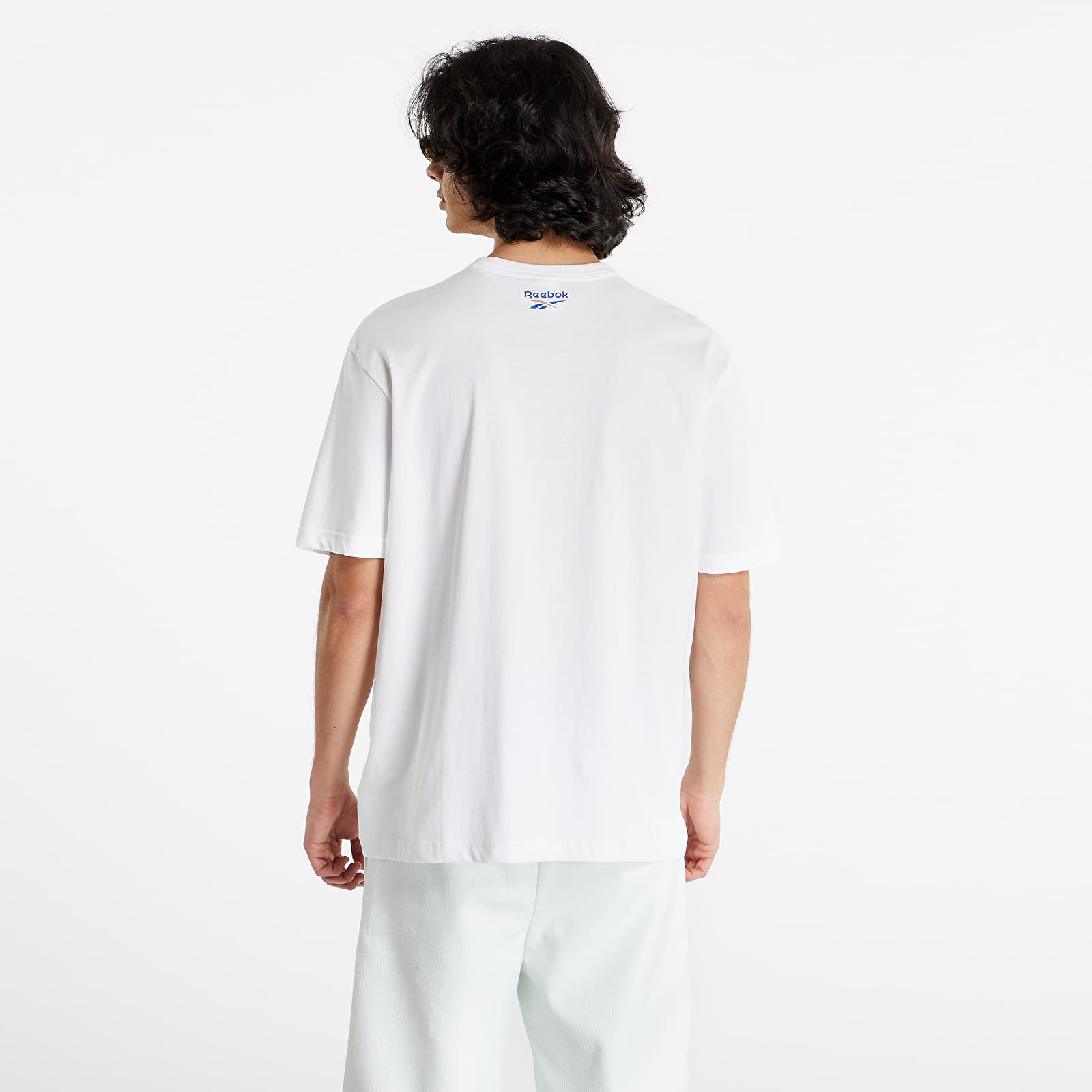 Reebok classic clearance white t shirt