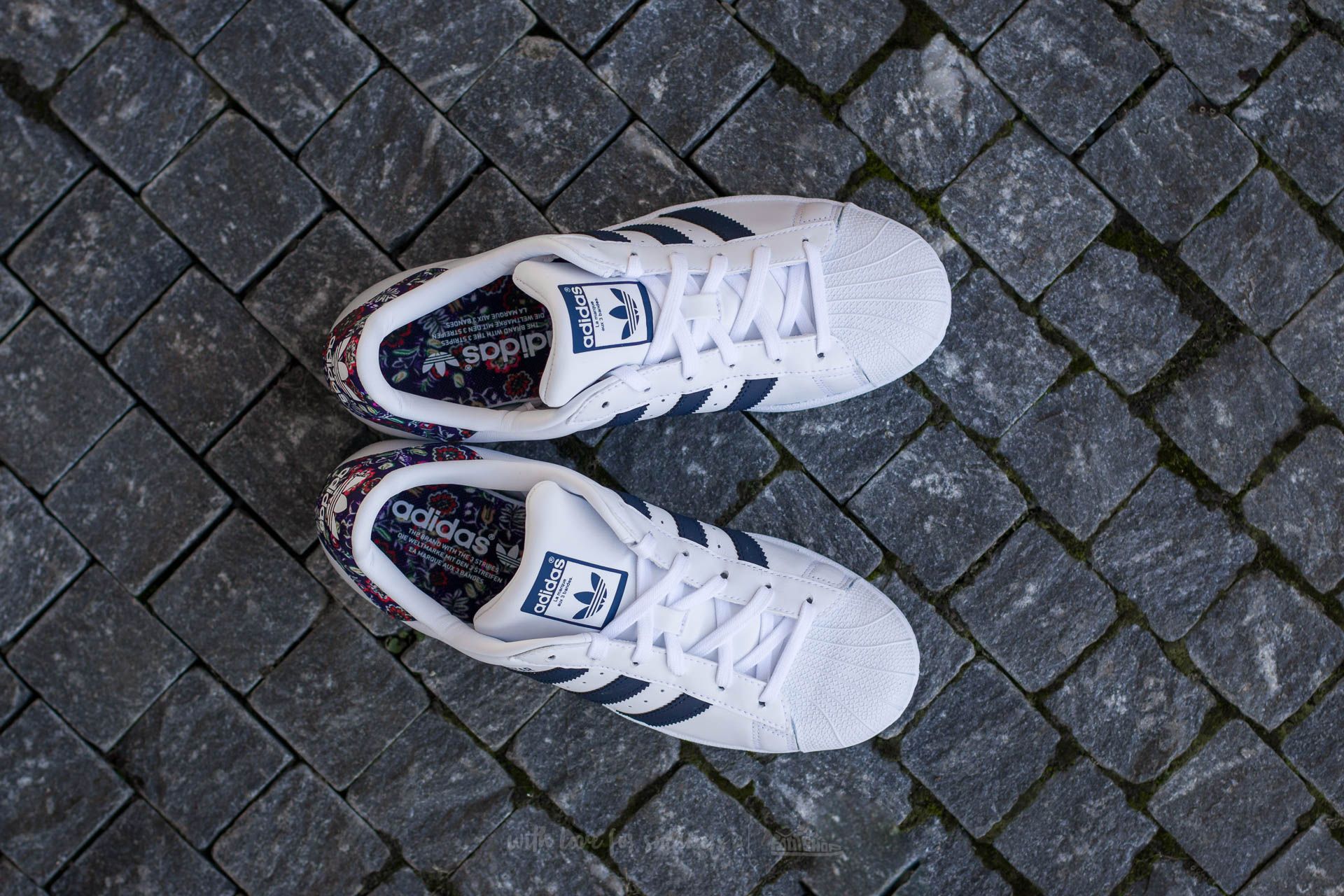 Adidas superstar on sale navy floral
