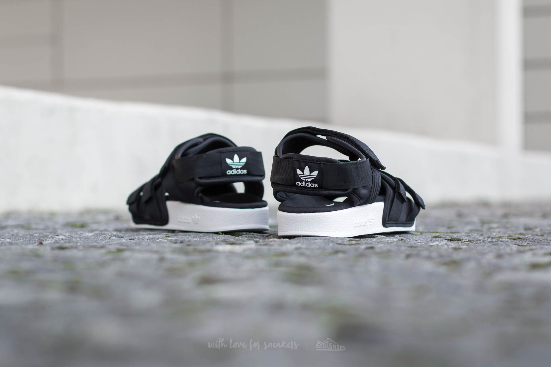 Adidas white 2024 mountaineering adv sandal