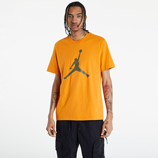 T shirts Jordan Jumpman Men s T Shirt Light Curry Medium Olive Footshop