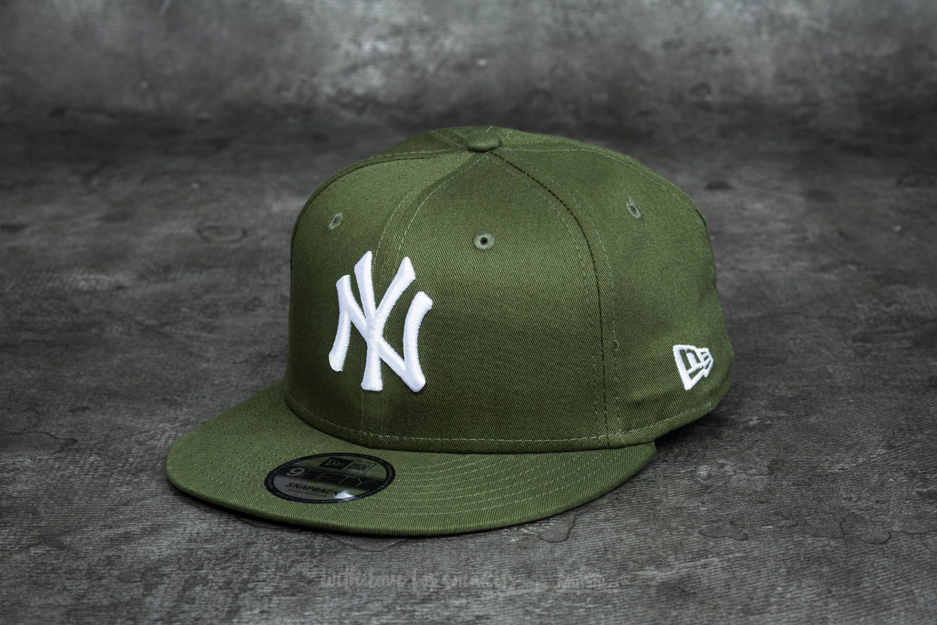 Caps New Era 9Fifty Major League Baseball Flawless New York Yankees Cap Olive Green/ White