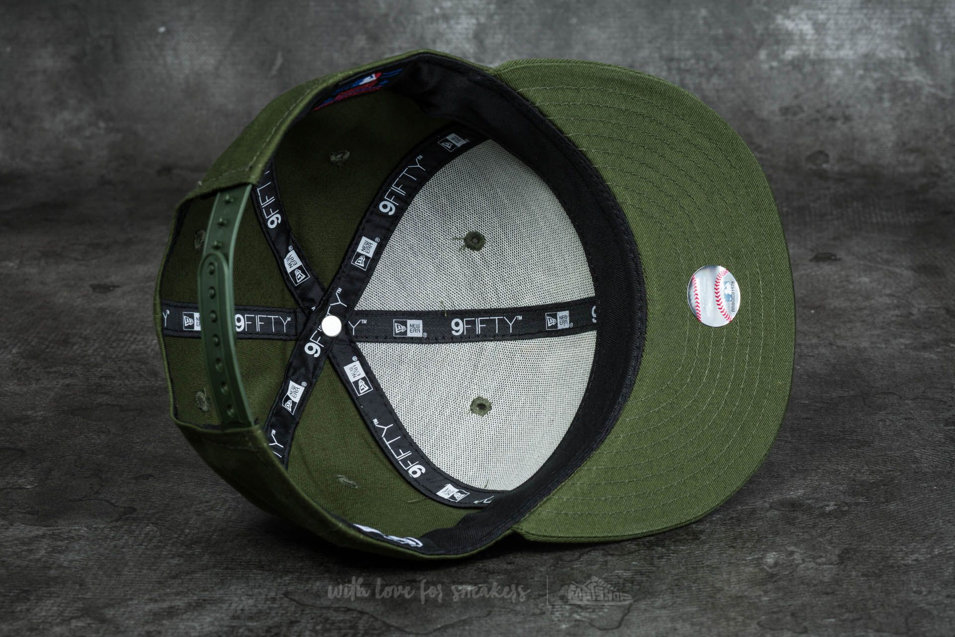 Caps New Era 9Fifty Major League Baseball Flawless New York Yankees Cap Olive Green/ White