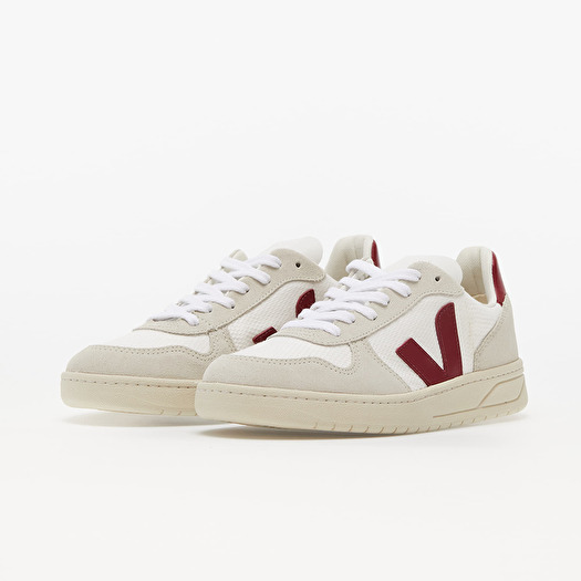 Veja shoes red hot sale