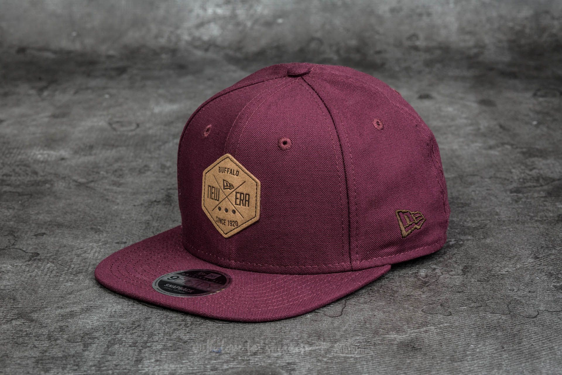 Cappelli New Era 9Fifty Canvas Hex Patch Cap Maroon