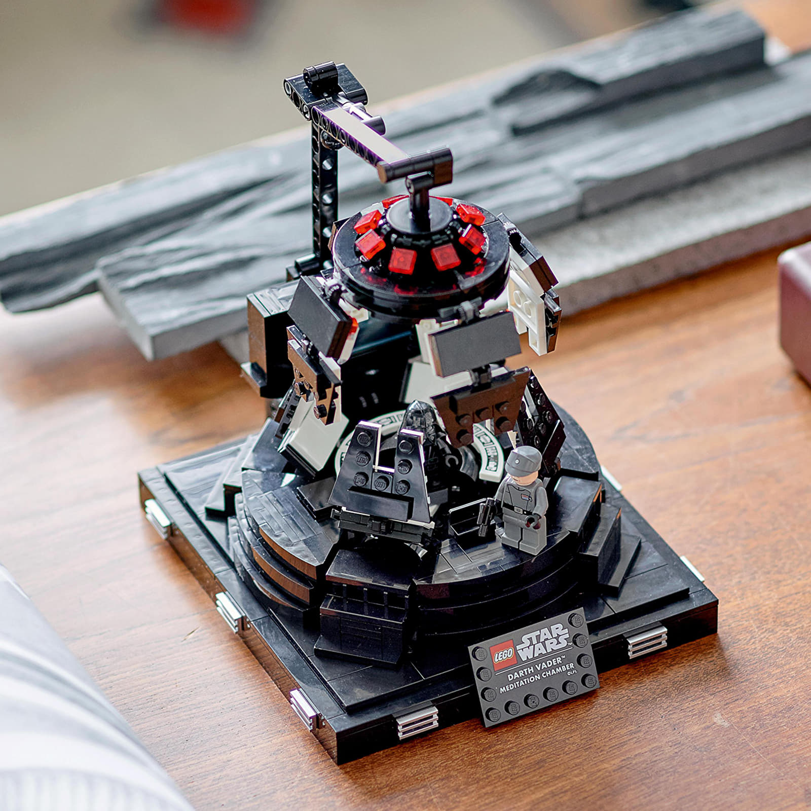 LEGO® készletek LEGO® Star Wars™ 75296 Darth Vader™ Meditation Chamber