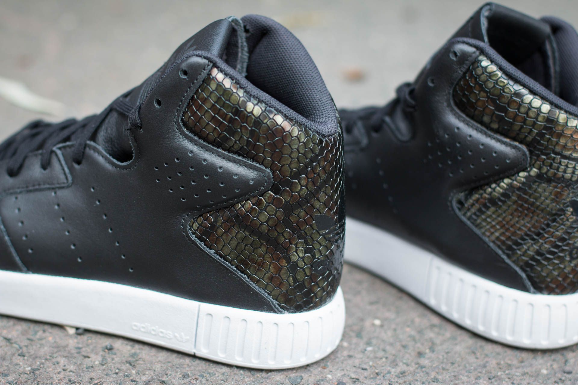 Adidas tubular Deepblue femme hotsell