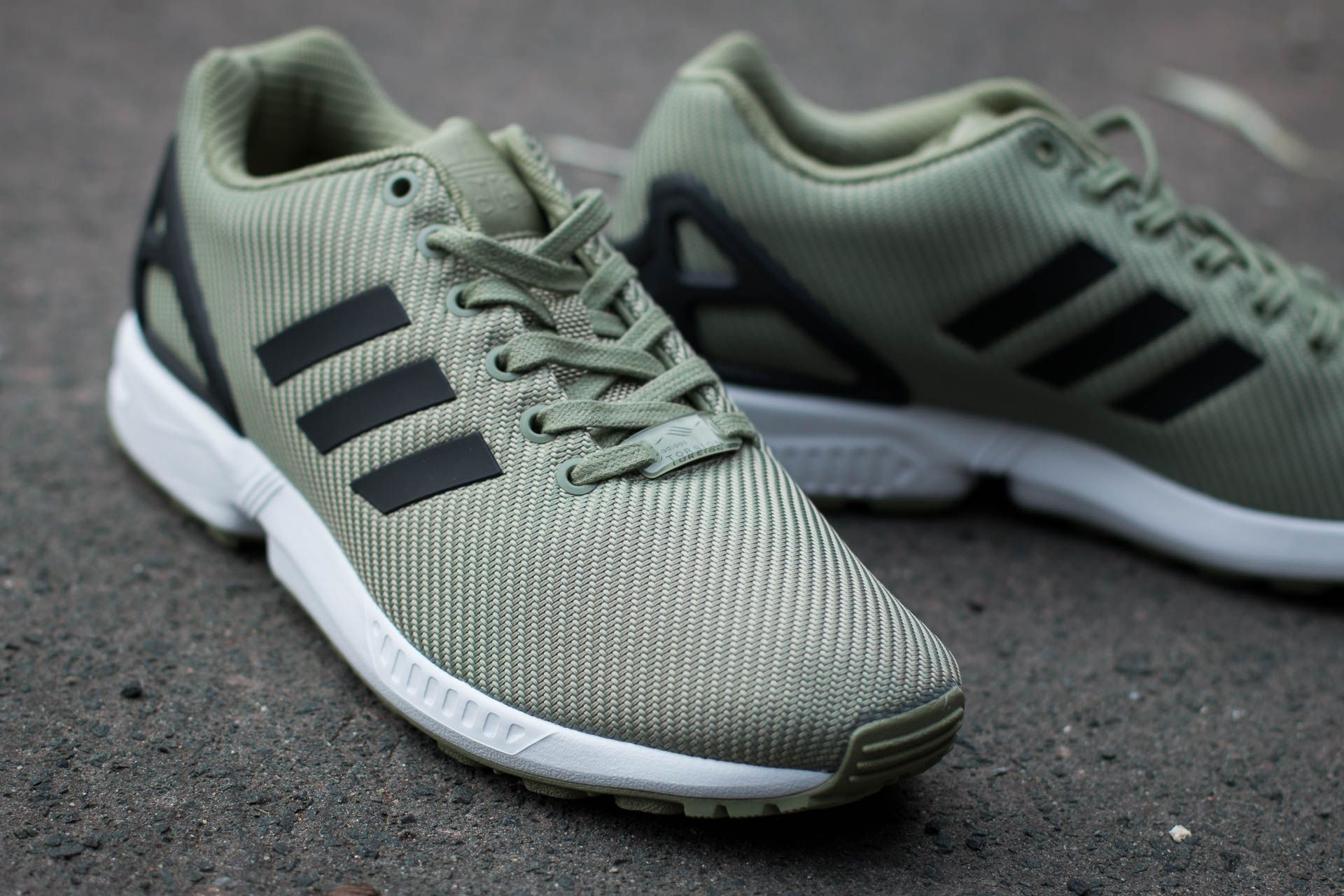アディダス Men's shoes adidas ZX Flux Tengrn/ Core Black/ Ftw White