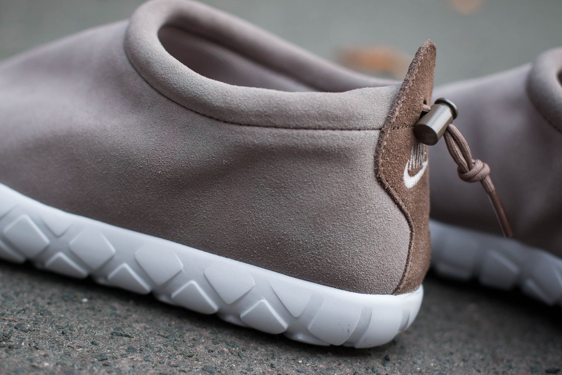 nike air moc 3