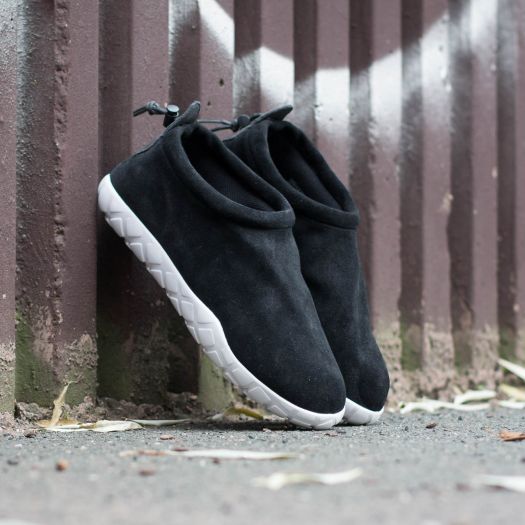 Nike moc ultra cheap