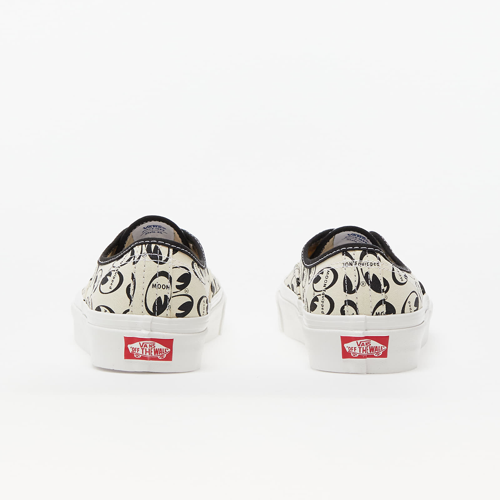 Zapatillas Hombre Vans Authentic 44 DX (Anaheim Factory) Mooneyes White