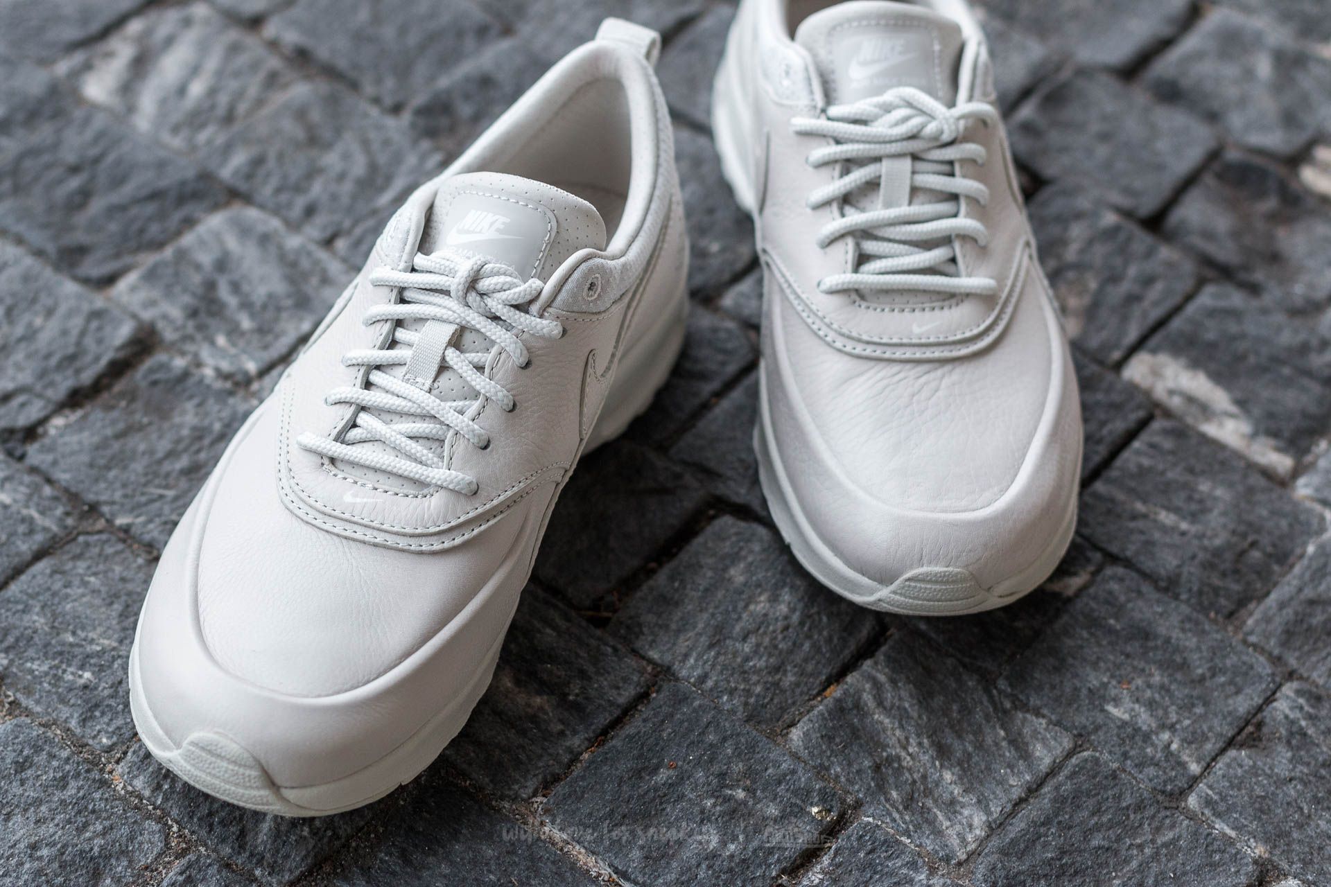 Încălțăminte și sneakerși pentru femei Nike Wmns Air Max Thea Pinnacle Light Bone/ Light Bone-Sail