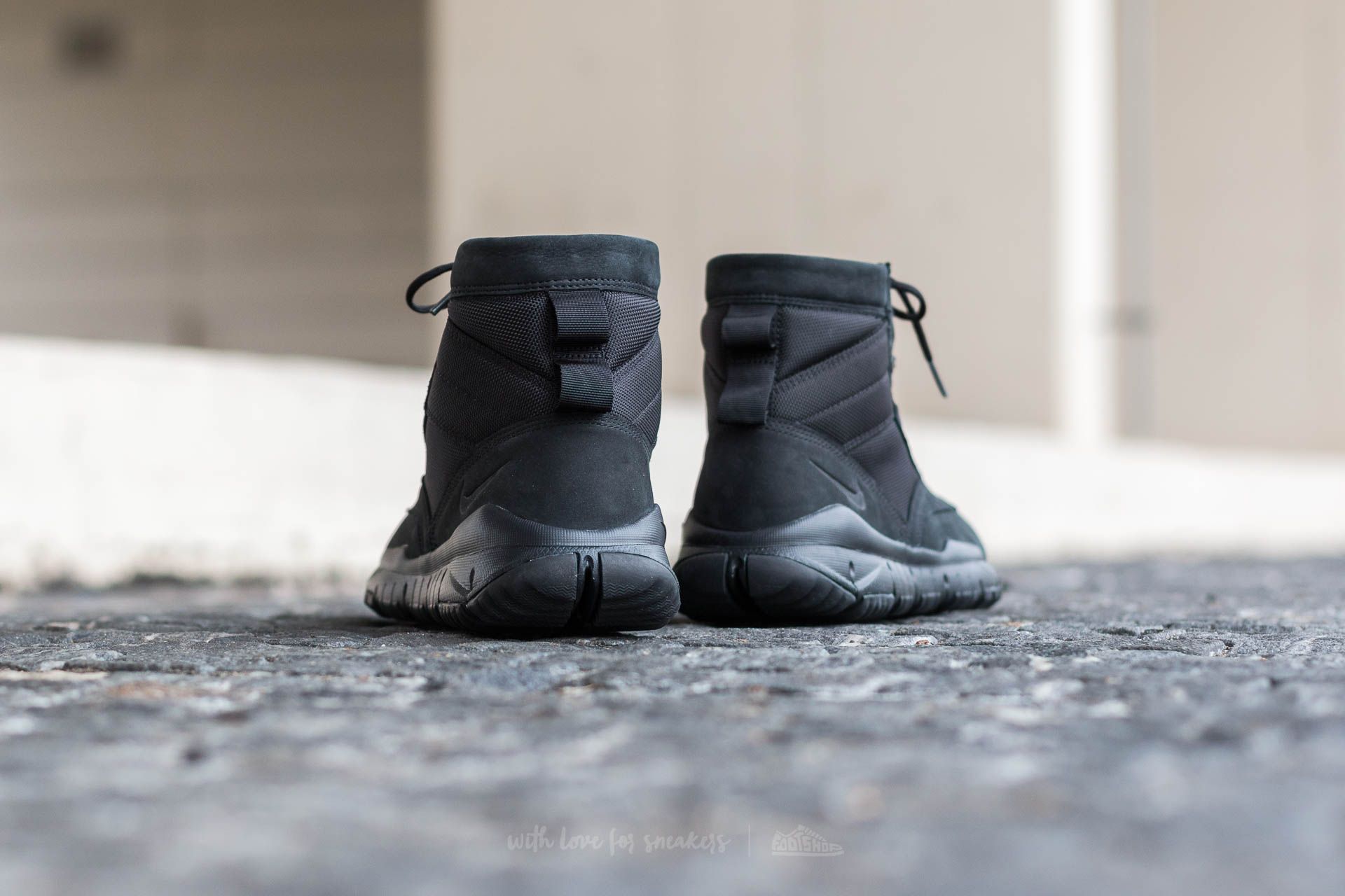 Moški čevlji Nike Sfb 6" Nsw Leather Black/ Black-Black