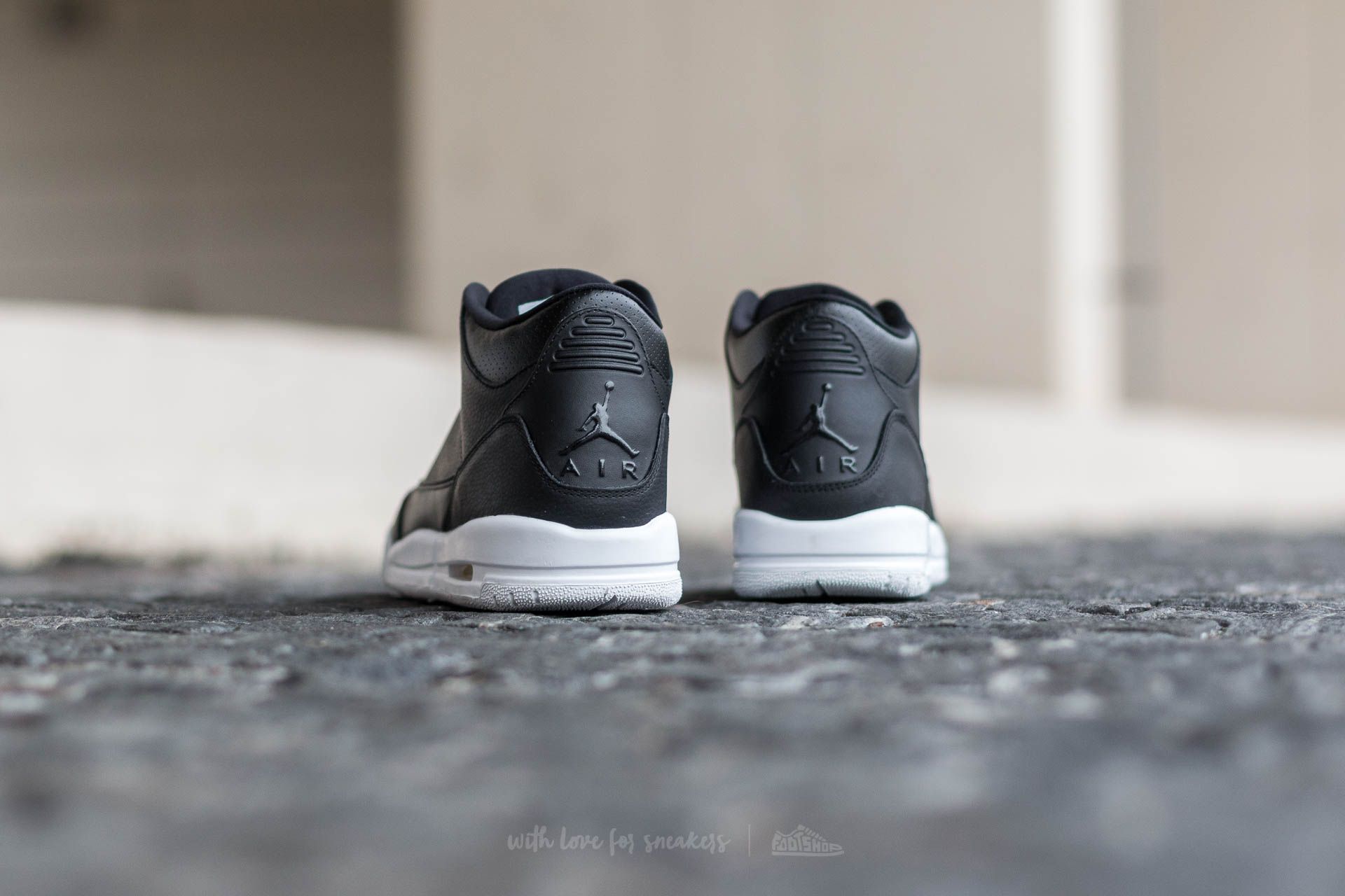 Γυναικεία παπούτσια Air Jordan 3 Retro BG Black/ Black-White