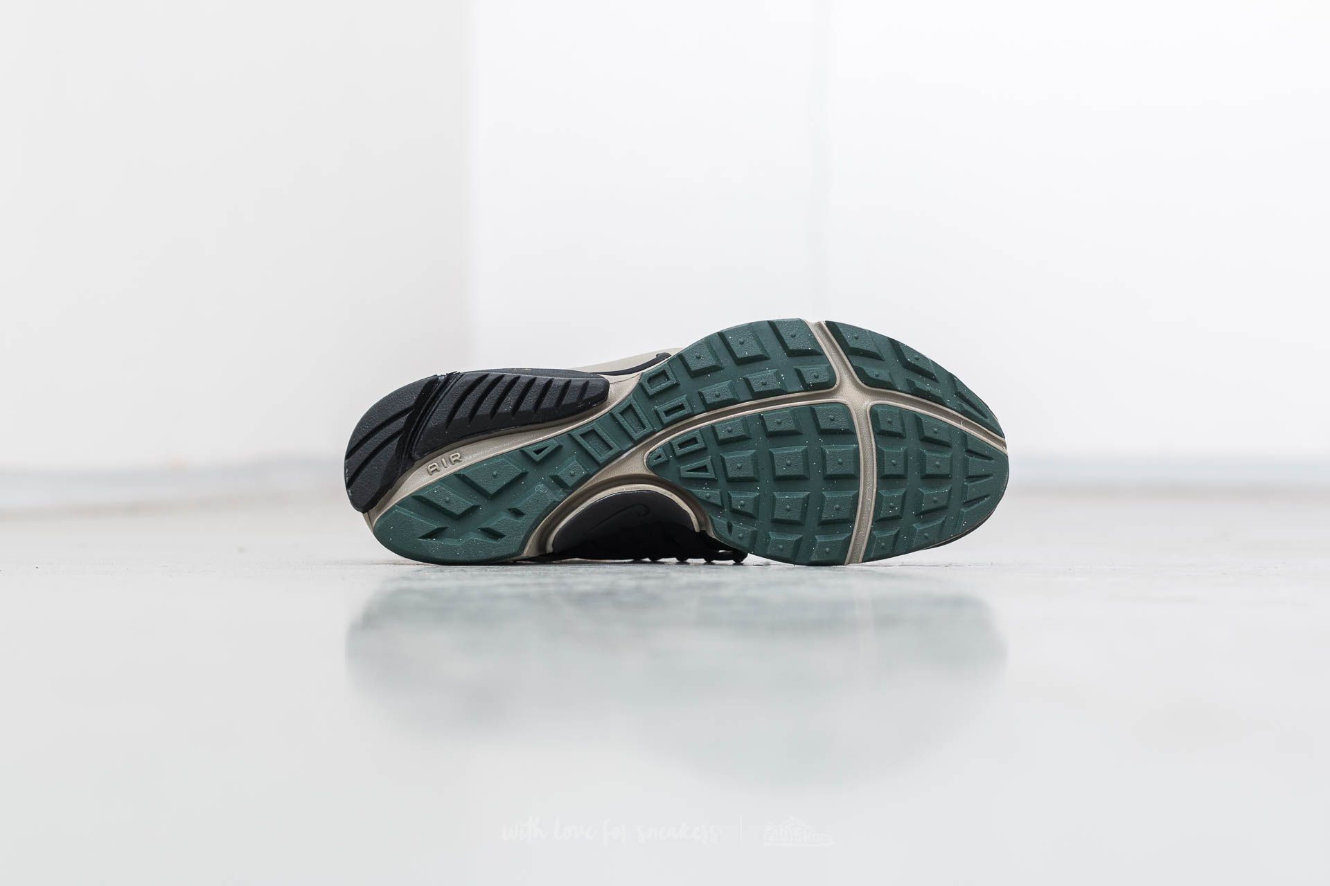 Herren Sneaker und Schuhe Nike Air Presto Mid Utility Grove Green Black Khaki Footshop