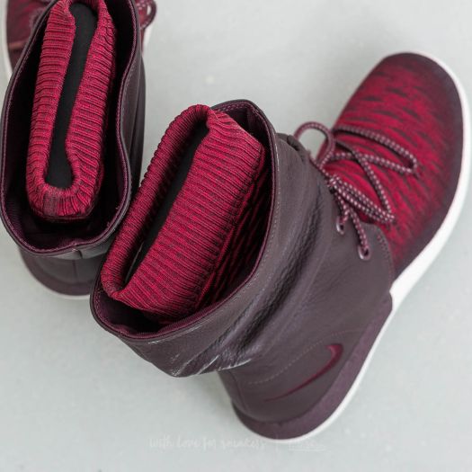 Women s shoes Nike W Roshe Two Hi Flyknit Deep Burgundy Deep Burgundy Footshop