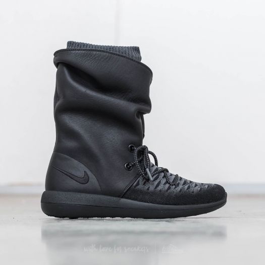 Women s shoes Nike W Roshe Two Hi Flyknit Black Black Dark Grey Footshop