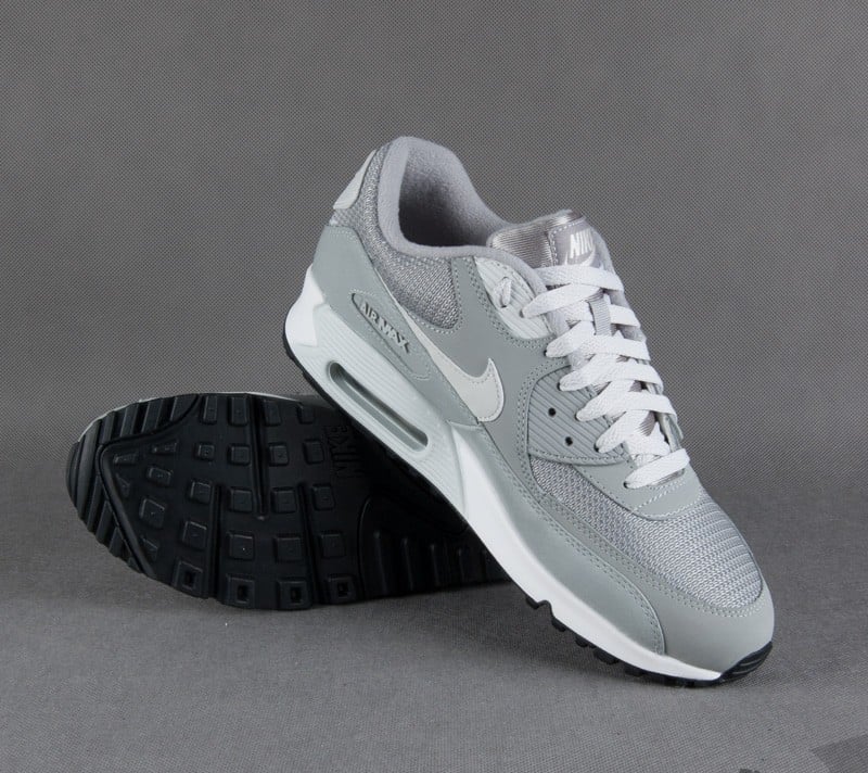 Zapatillas Hombre Nike Air Max 90 Essential Base Grey/Lt Base Grey-Sail