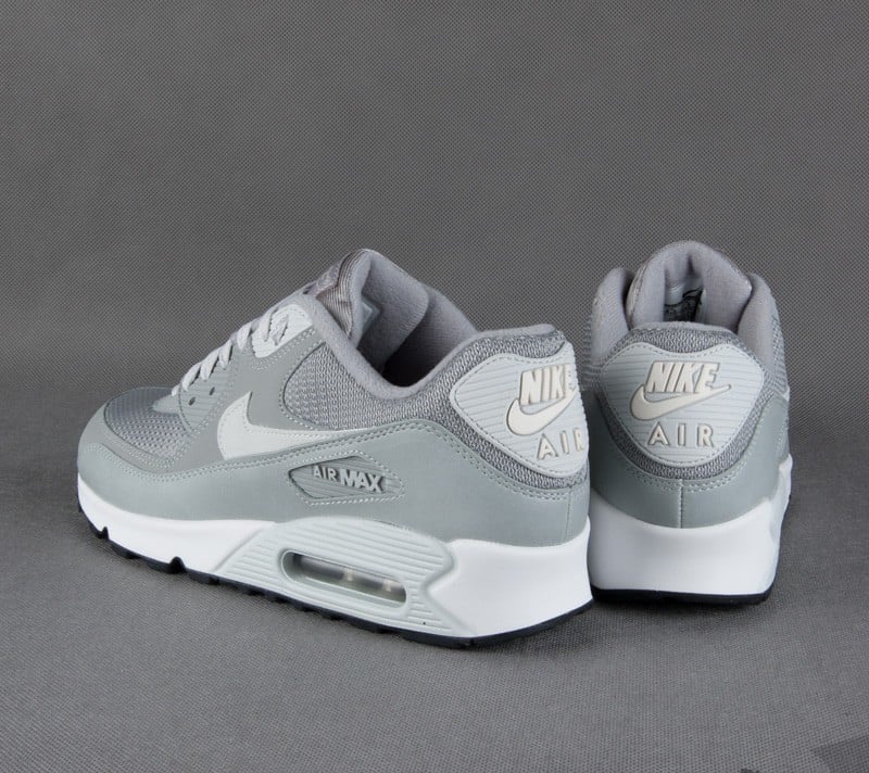Zapatillas Hombre Nike Air Max 90 Essential Base Grey/Lt Base Grey-Sail