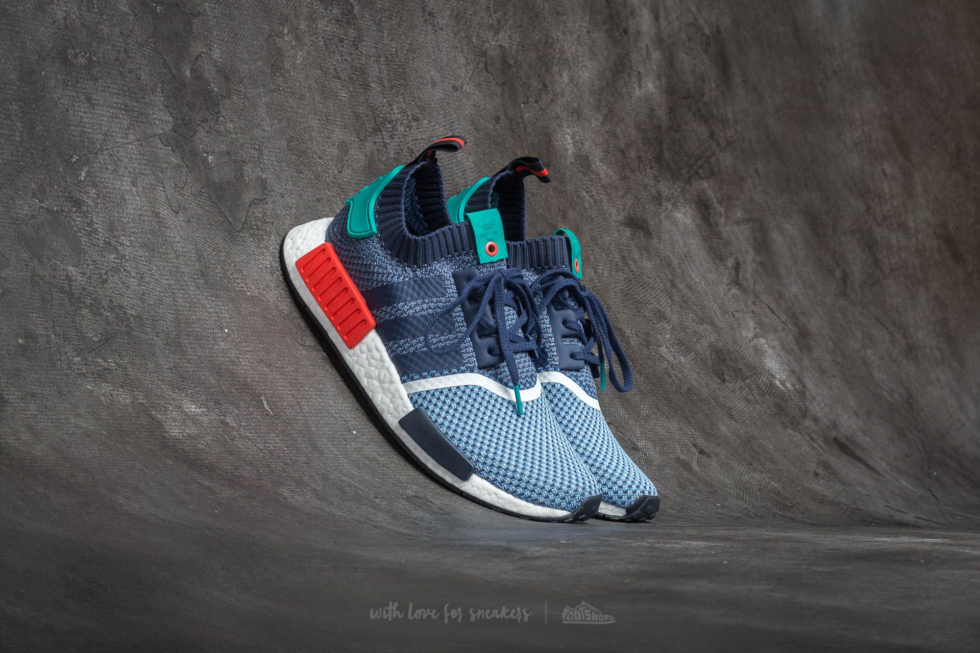 Men's shoes adidas x Packers NMD_R1 PK Blue
