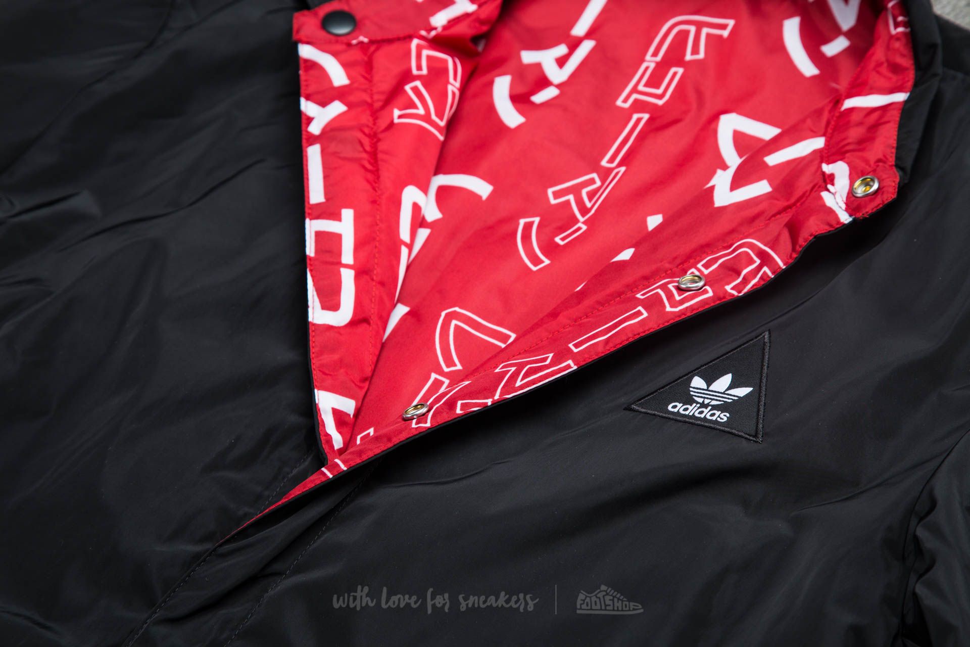 Adidas pharrell hotsell williams coach jacket