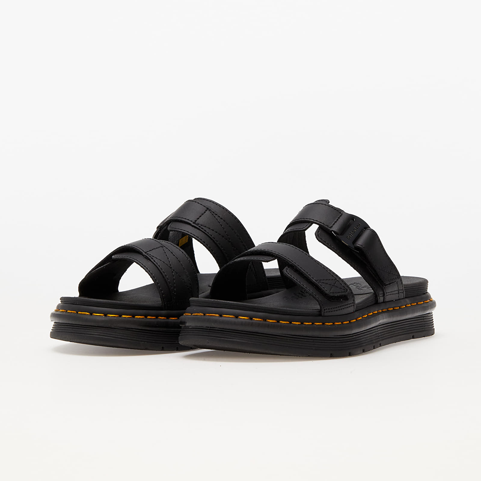 Scarpe uomo Dr. Martens Chilton Black Hydro