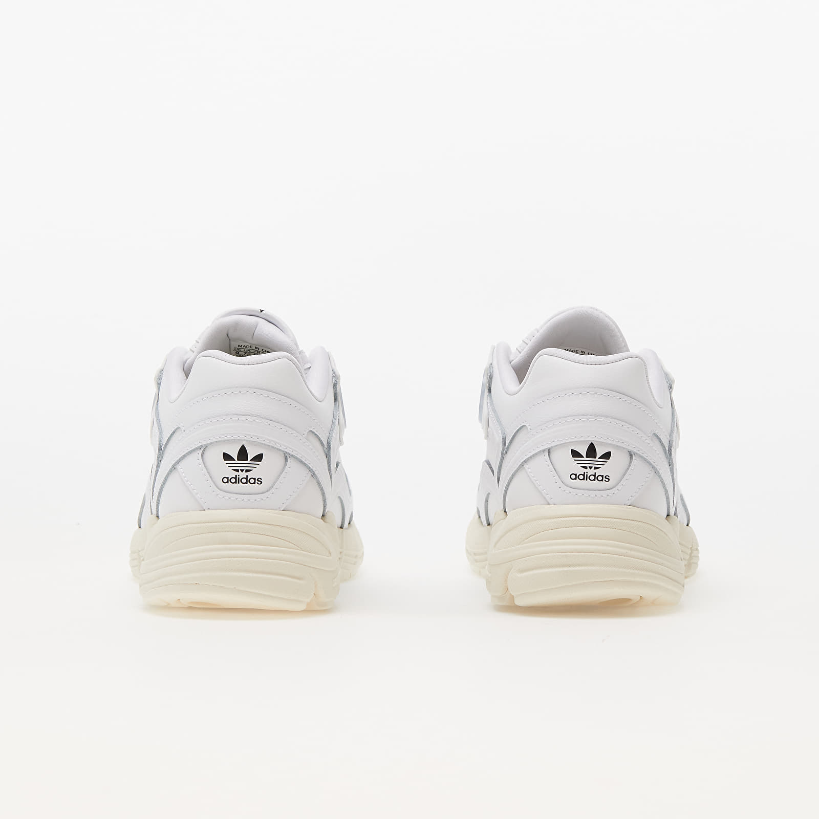 Sapatos de mulher adidas Astir W Ftw White/ Ftw White/ Off White