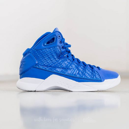 Nike Hyperdunk Lux