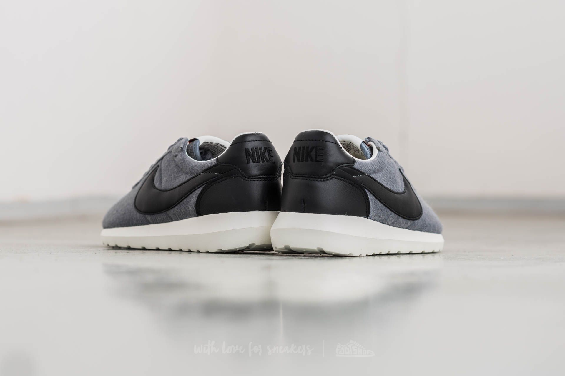 Men's shoes Nike Roshe LD-1000 Cool Grey/ Black-Black