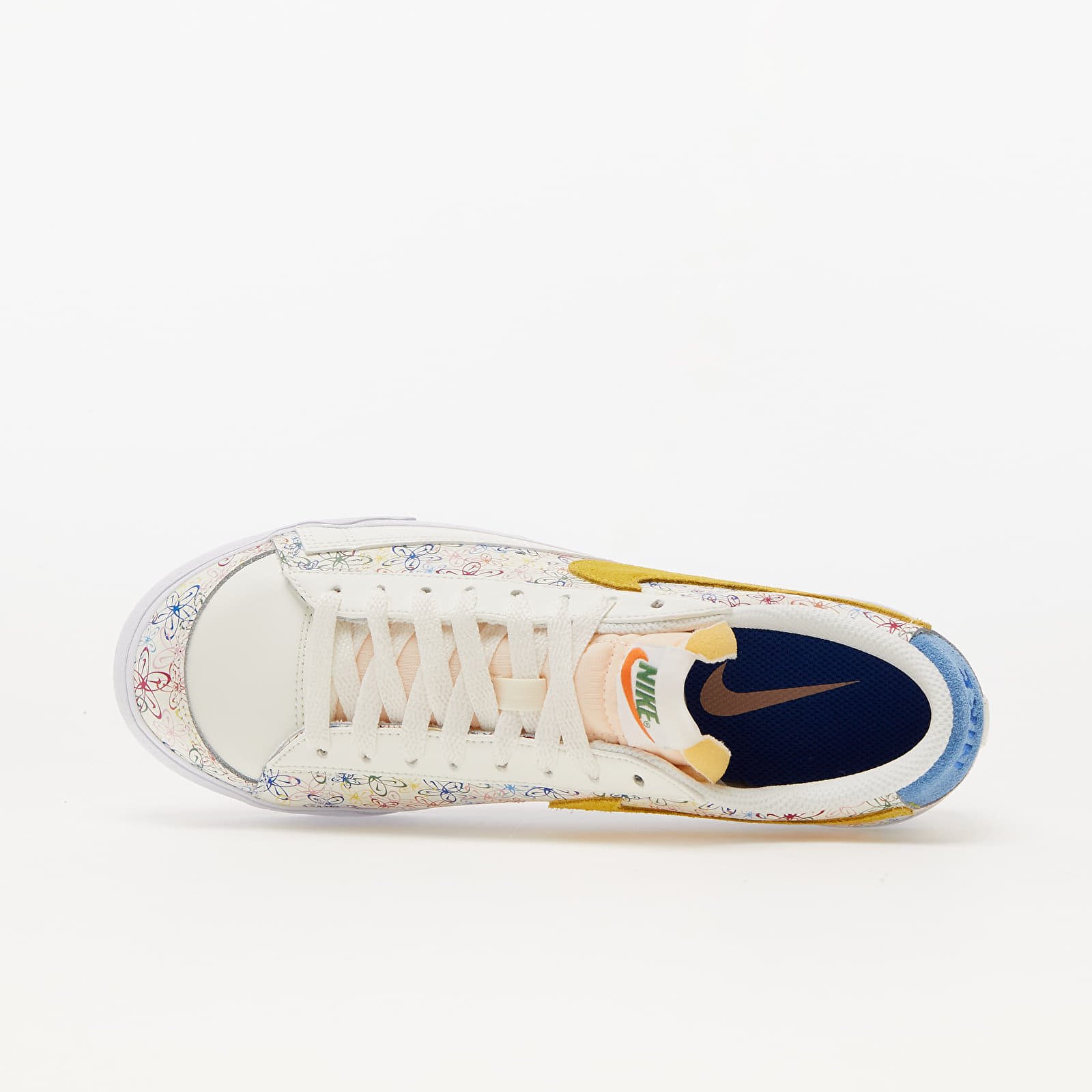 Încălțăminte și sneakerși pentru femei Nike Wmns Blazer LW Platform Sail/ University Blue-Vivid Sulfur