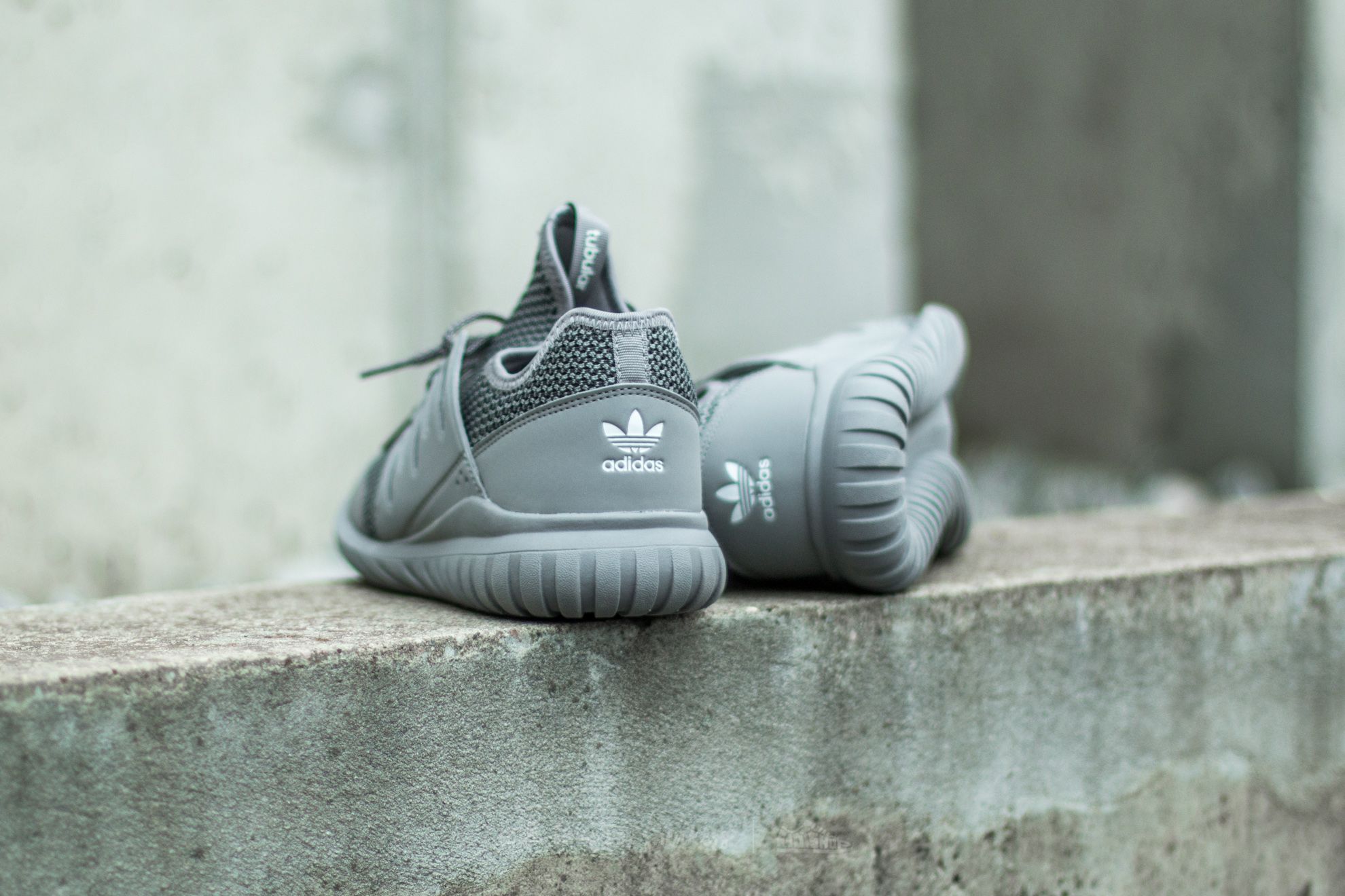 Adidas tubular radial khaki new arrivals