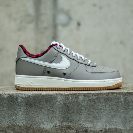 Men s shoes Nike Air Force 1 07 LV8 Light Taupe Sail Tour Yellow Footshop