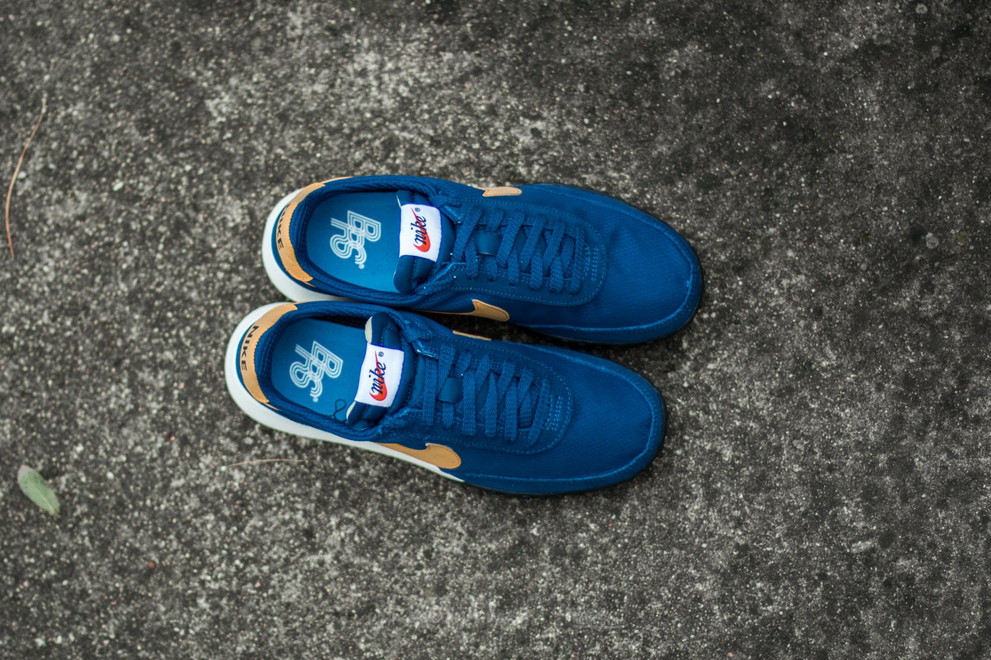 Zapatillas Hombre Nike Roshe Waffle Racer NM Coastal Blue/ Gold Leaf