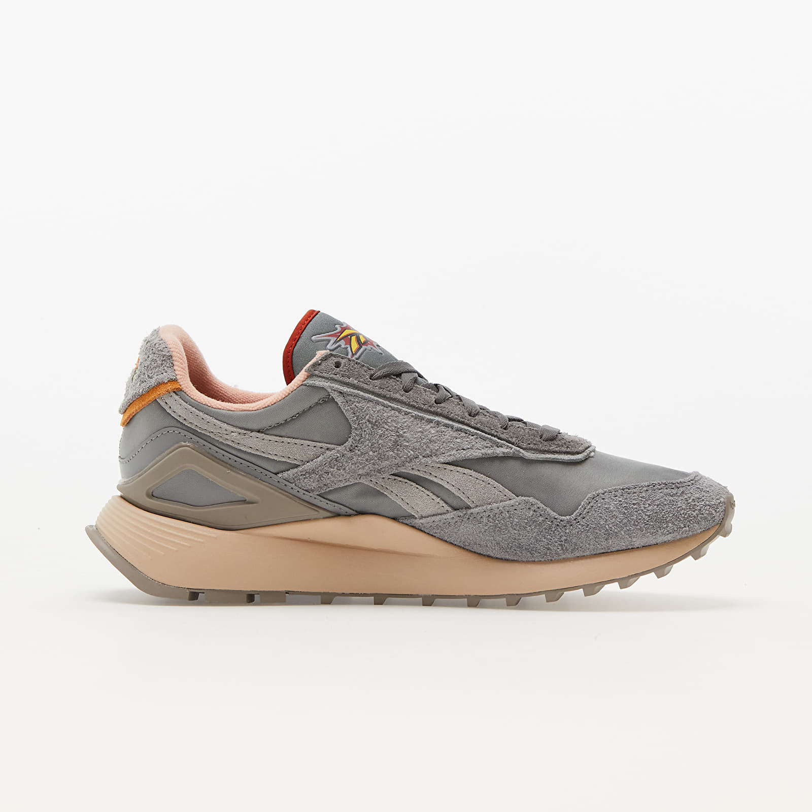Reebok classic m store