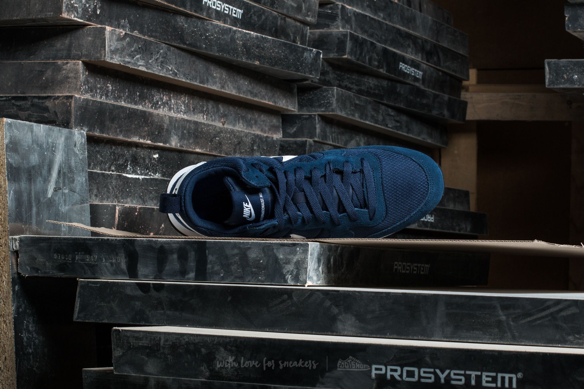 Men's shoes Nike Internationalist Mid Midnight Navy/ White-White