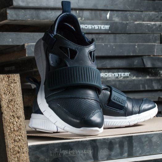 Free huarache carnivore clearance sp