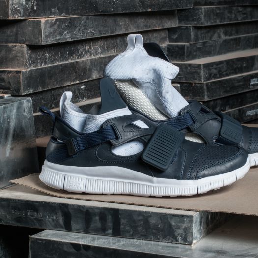Men s shoes Nike Free Huarache Carnivore SP Obsidian White Catalina Black Footshop