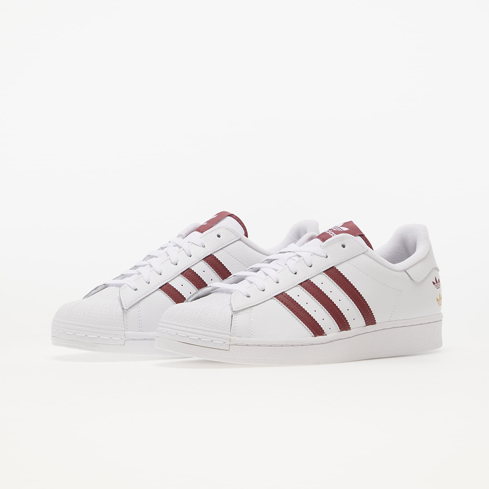 All white clearance adidas superstar